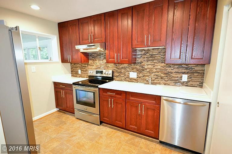 1st image of 4919 Bristow Dr