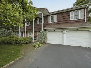 283 Town Line Rd, East Northport, NY 11731