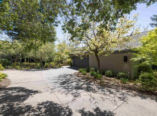 432 Ridge Gate Rd, Orinda, CA 94563
