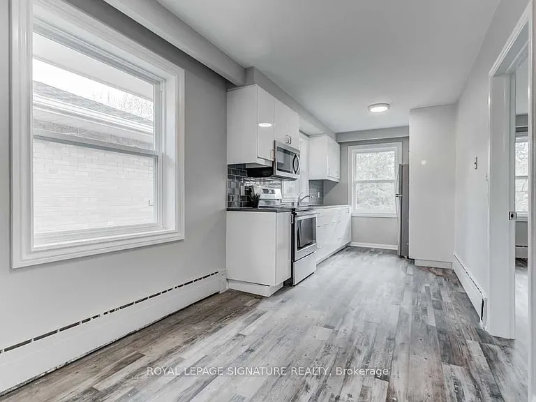 31 Elma St #3 — Photo 3