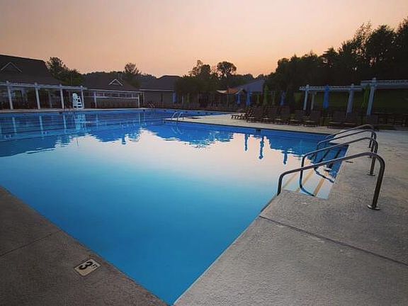 4th image of 1111 Hawk Nest Ct
