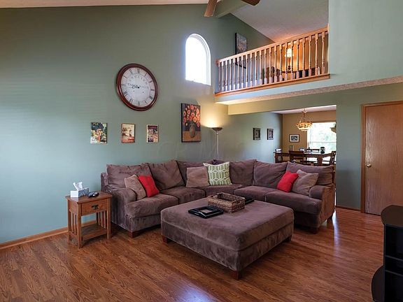 3rd image of 8948 Coral Canyon Cir