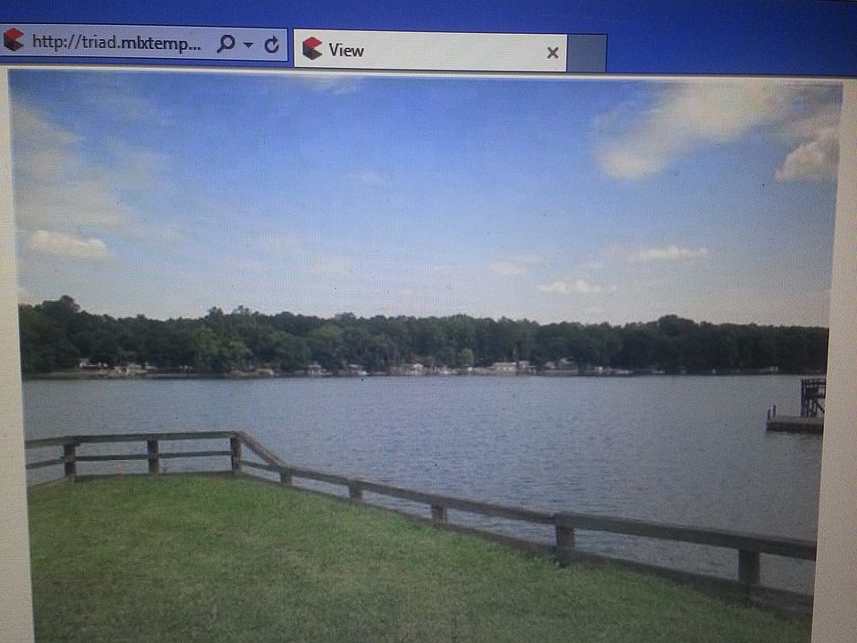 2nd image of 410 Hillview Dr