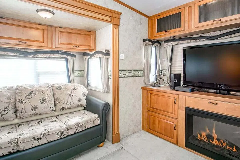 1 bed, 1.0 bath, 500 sqft, $1,900 — Photo 4