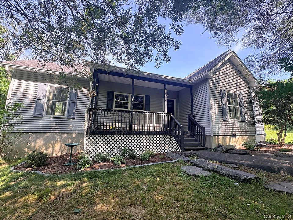 1st image of 50 Hambletonian Avenue