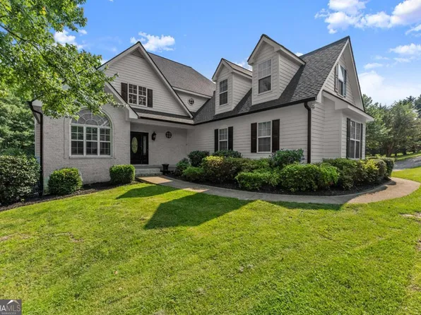 4514 Walking Stick Ln, Gainesville, GA 30506