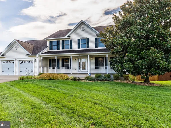 424 Hancock Ct, Berryville, VA 22611