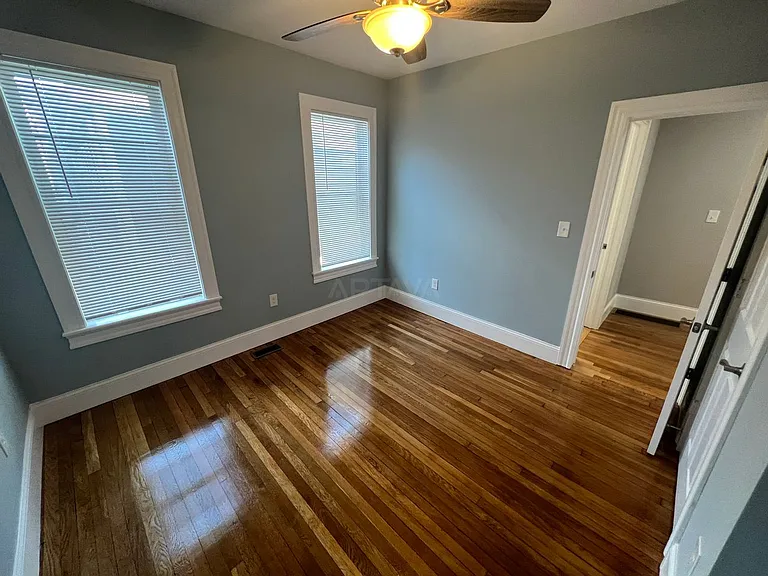 366 Highland Ave #1 — Photo 10