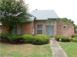 182 S Burbank Dr, Montgomery, AL 36117