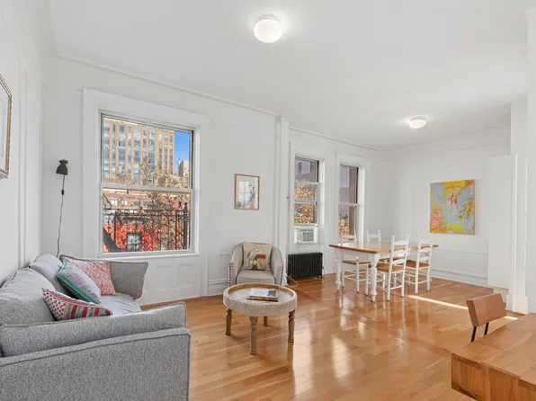 210 East 17th Street image 1 of 14