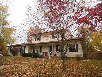2nd image of 5888 Westchester Dr