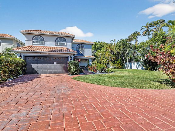 4th image of 9048 Villa Portofino Circle