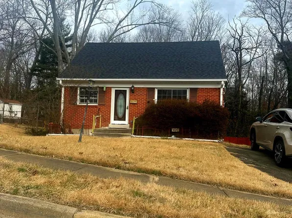 14349 Belleville Ave, Woodbridge, VA 22193