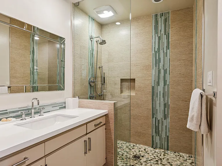 1819 Zinfandel Ln — Photo 17