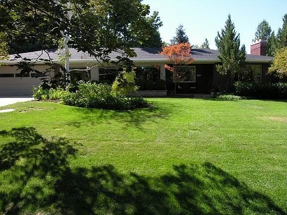 1st image of 2610 E Rowland Dr