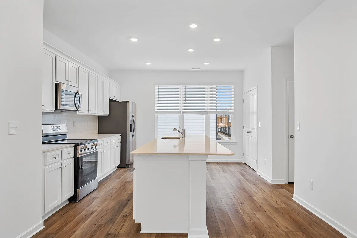 Building Photo - 4178 Tillie Cir