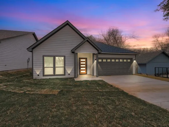 719 E Hanna St, Denison, TX 75021