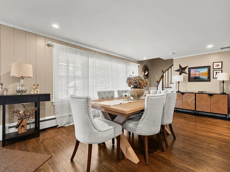 23 Albert St — Photo 13