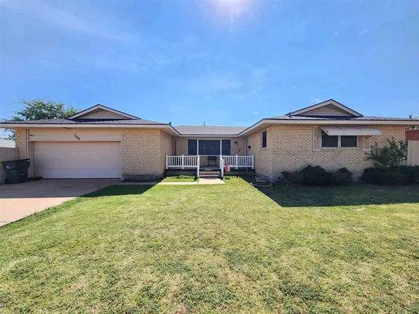 306 SW 52nd St, Lawton, OK 73505
