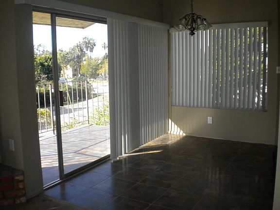 Dining area and balcony