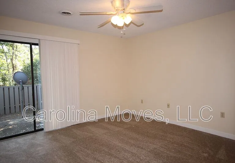 324 Skylark Cir — Photo 9