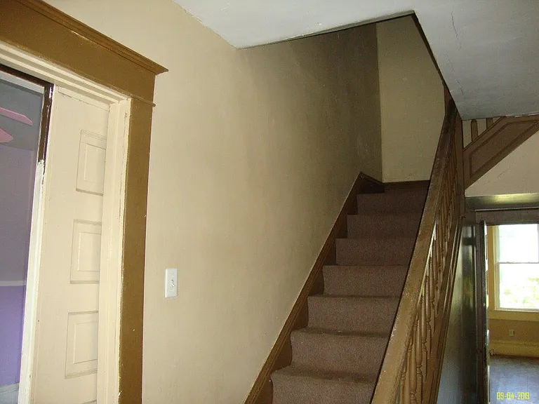 1136 Reservoir Ave — Photo 14