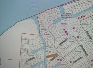 403 Marina Rd, Satsuma, FL 32189