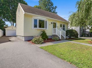 385 Burnsford Ave, Bridgeport, CT 06606