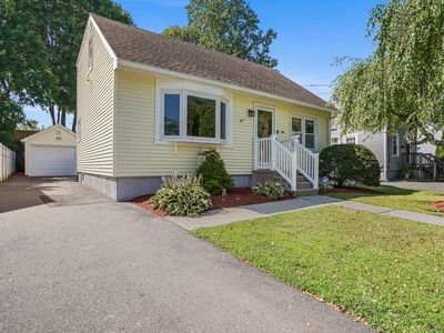 385 Burnsford Avenue, Bridgeport, CT, 06606