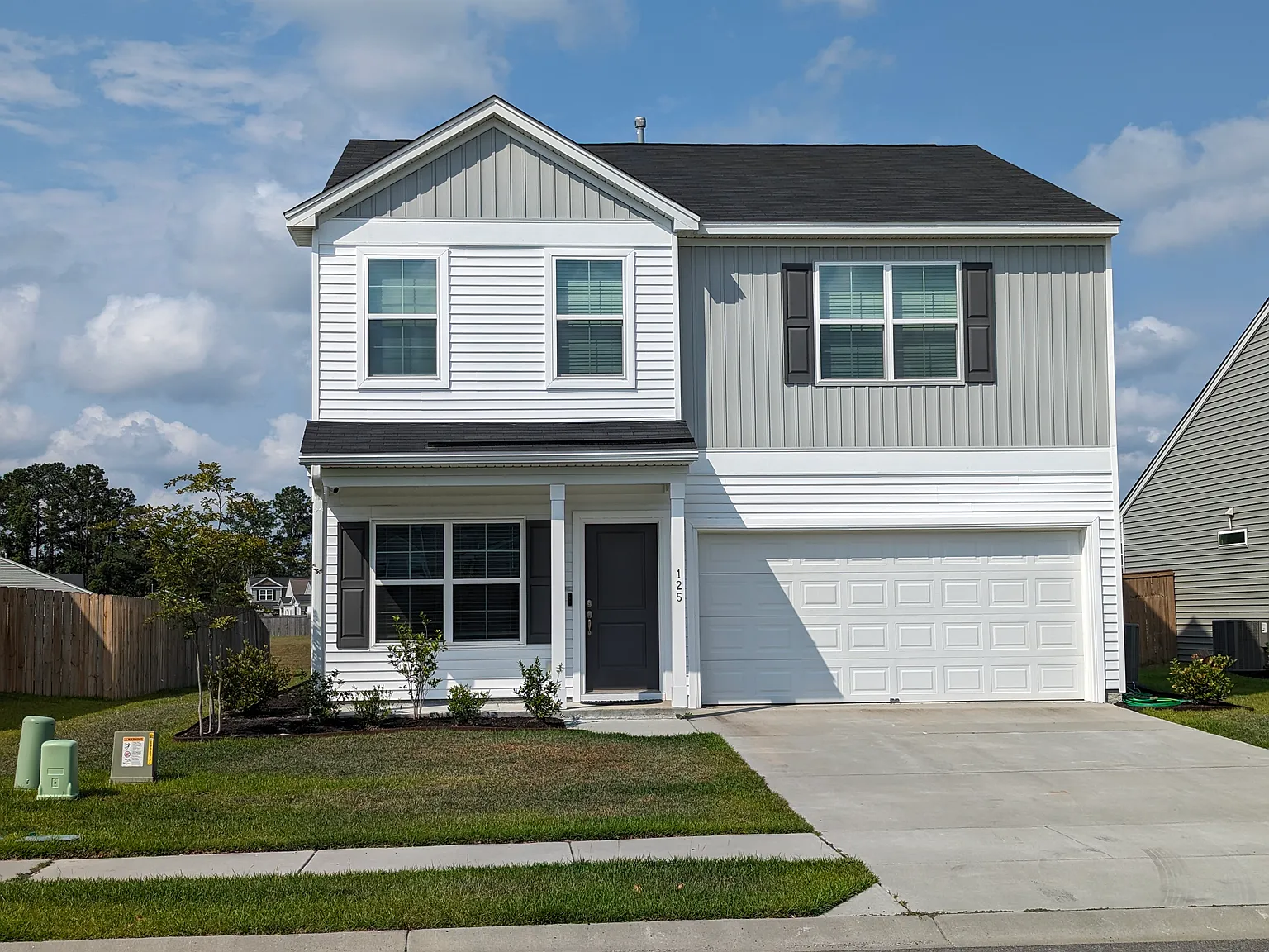 5 bed, 2166 sqft, $2,500 — Photo 1