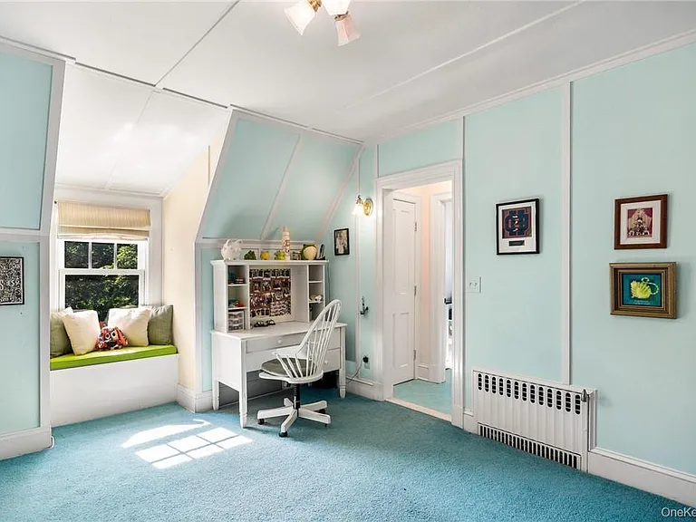 220 Croton Ave — Photo 19