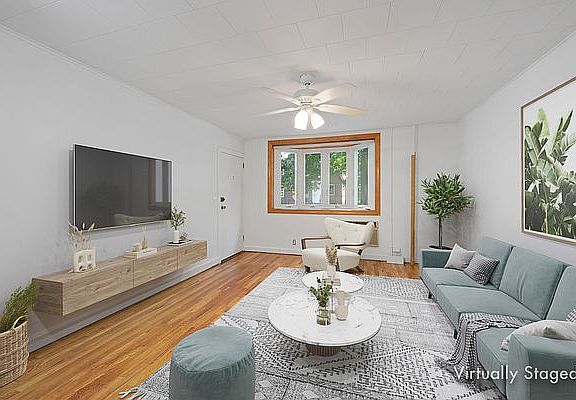4th image of 39-70 47th St #1