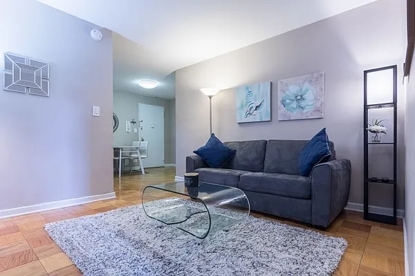 Rented by UES Management | media 38