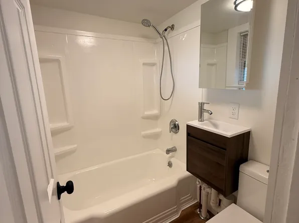 3 Dupont Ave #2, Biddeford, ME 04005