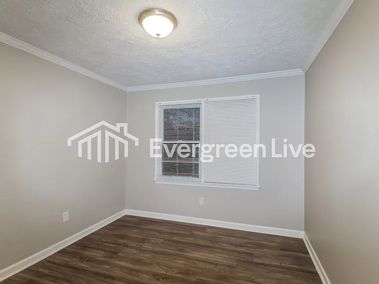15985 Highway 36 — Photo 9