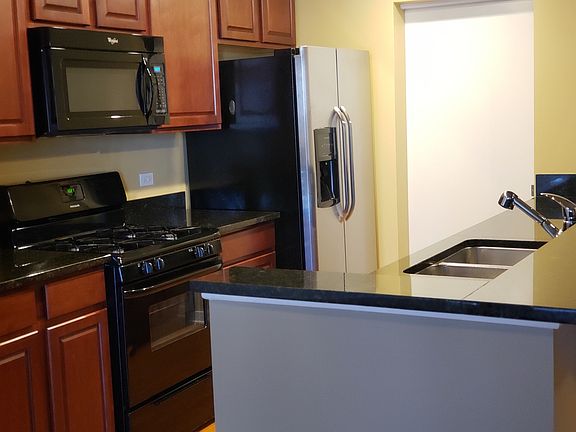 3rd image of 647 Metropolitan Way Unit 410L