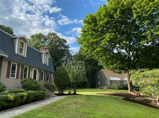 8 Quail Run, Andover, MA 01810