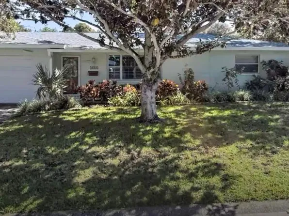 2103 53rd St N, Saint Petersburg, FL 33710
