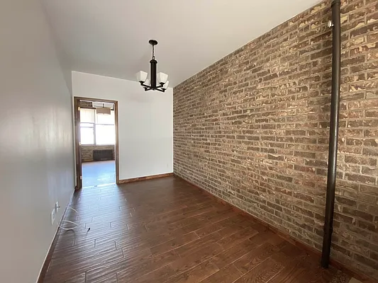 Rented by Parlor Real Estate Corp | media 31