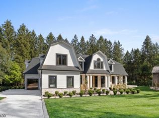 48 Pleasant Ave, Upper Saddle River Boro, NJ 07458