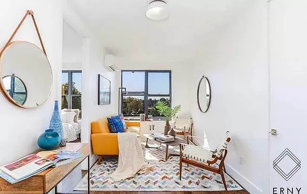 Rented by ERNY LLC | media 10