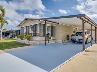 612 Sunrise Ave, North Fort Myers, FL 33903