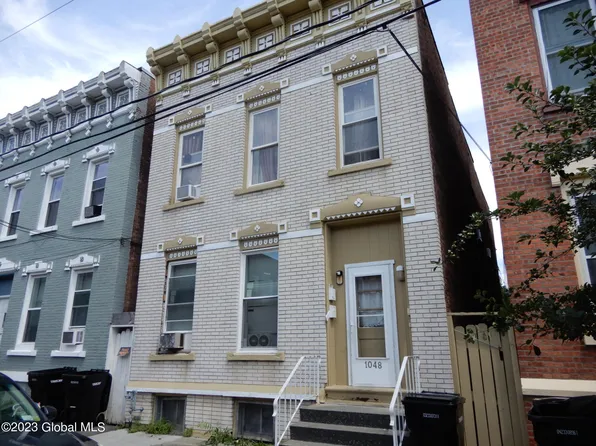 1048 5th Avenue, Troy, NY 12180