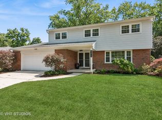 1575 Burning Trl, Wheaton, IL 60189