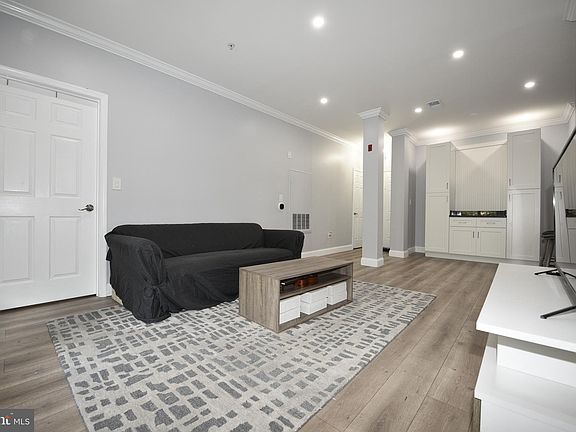 3rd image of 4551 Strutfield Ln APT 4135