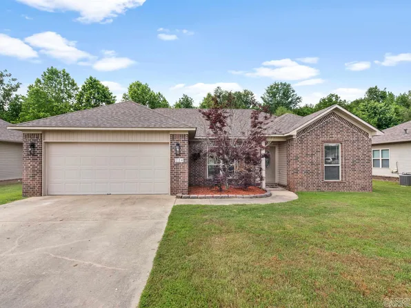 224 Plum Dr, Austin, AR 72007
