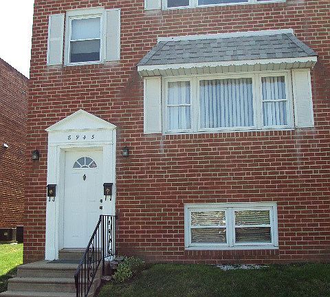 2nd image of 8943 Alton St Floor 1