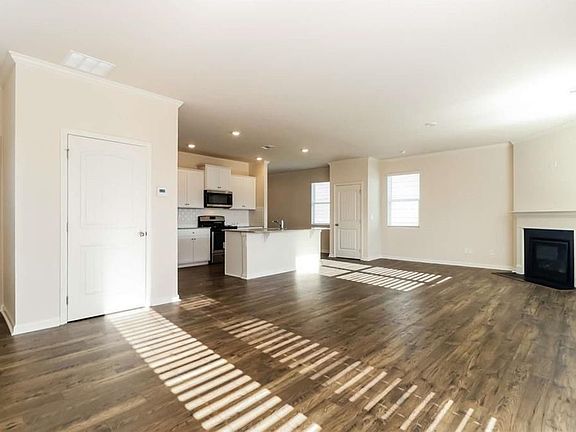 2nd image of 6030 Hoot Owl Ln