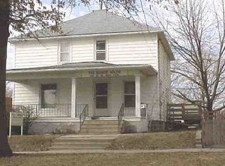 610 Allen St, Waterloo, IA 50702