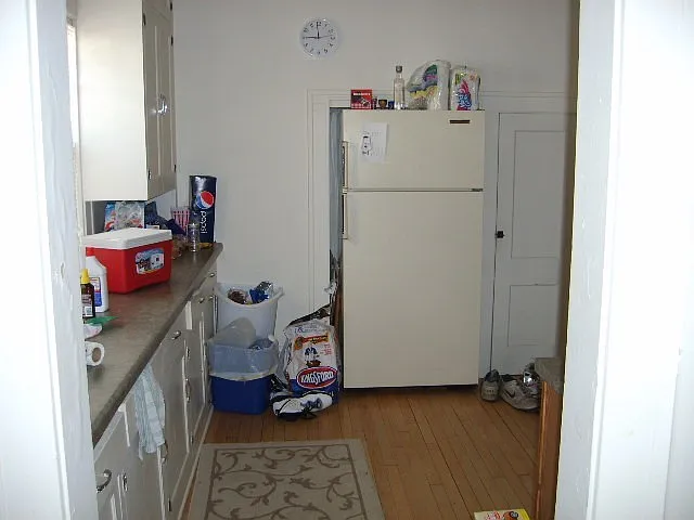 3 bed, 1.5 bath, 1280 sqft, $1,425 — Photo 3